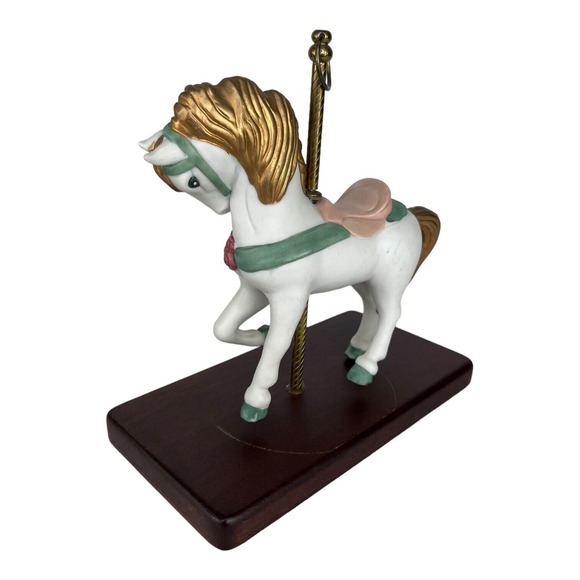 Paul Sebastian Ceramic White Carousel Horse Flowers Golden Mane & Tail Wood Base - Picture 2 of 10